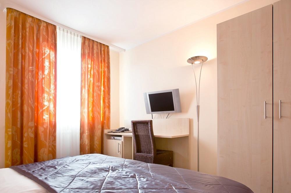 Hotel Haus Fabry Hilden Zimmer foto