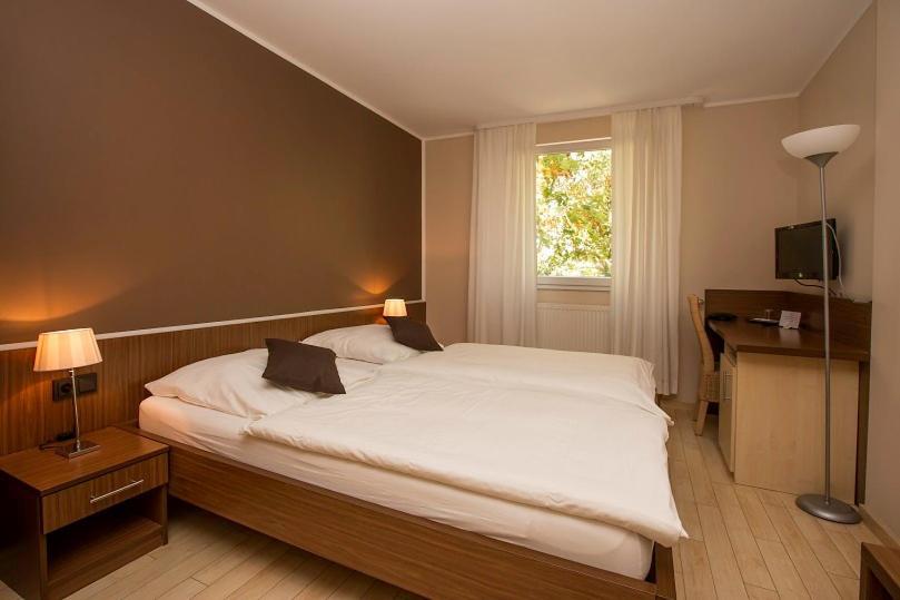 Hotel Haus Fabry Hilden Exterior foto